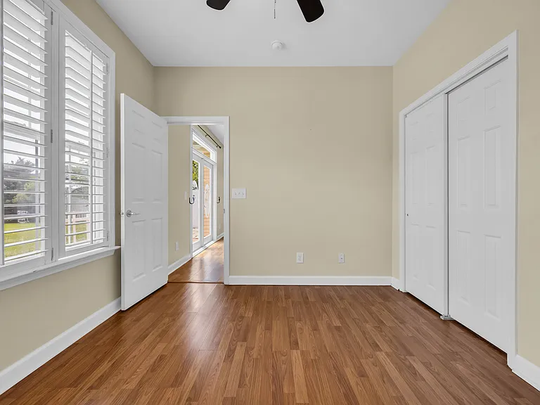 101 Zinnia Dr — Photo 14