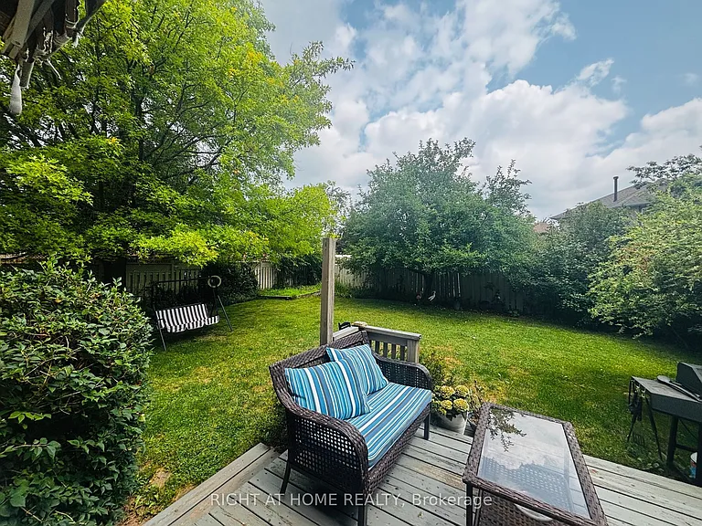 96 Howell Rd — Photo 4