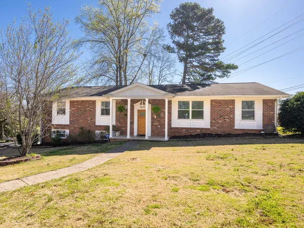4832 Lake Haven Dr, Chattanooga, TN 37416