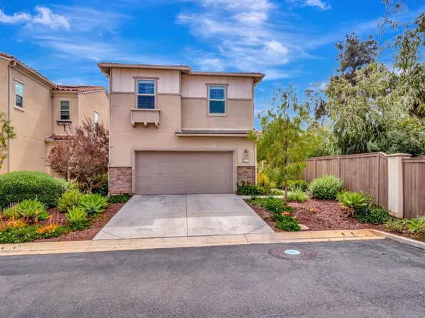 2017 Madrone Ln, Vista, CA 92084