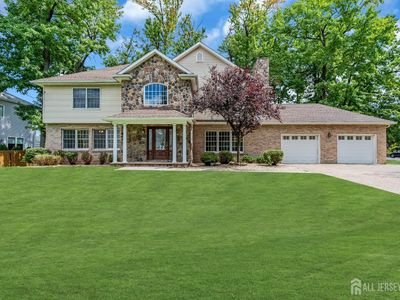 994 Feather Bed Ln, Edison, NJ, 08820