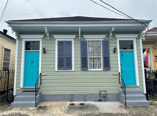 2521 Laurel St, New Orleans, LA 70130