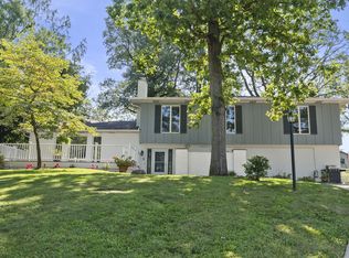 548 Trotwood St, Springfield, OH 45503