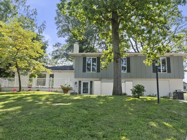 548 Trotwood St, Springfield, OH 45503