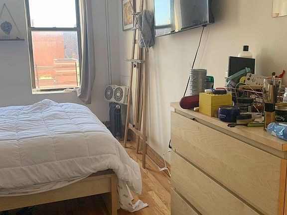 2nd image of 101 W 136th St #6A