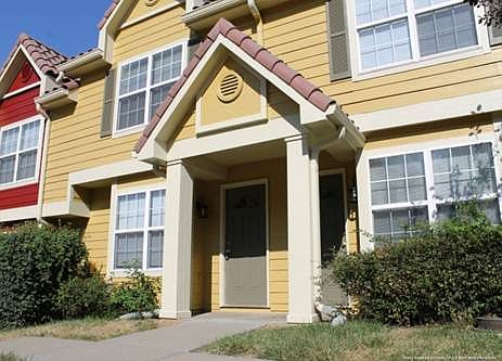 2nd image of 1321 NE 39th St #1335B