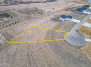 8531 Norman Pl, Bismarck, ND 58503