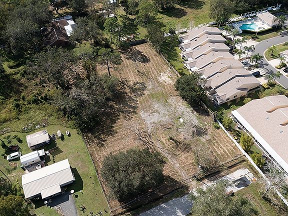 2nd image of 644 Dolores Dr