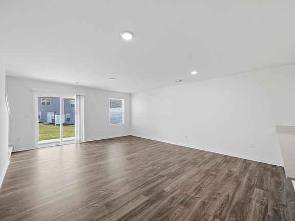 3rd image of 1921 Tranquility Cir #B