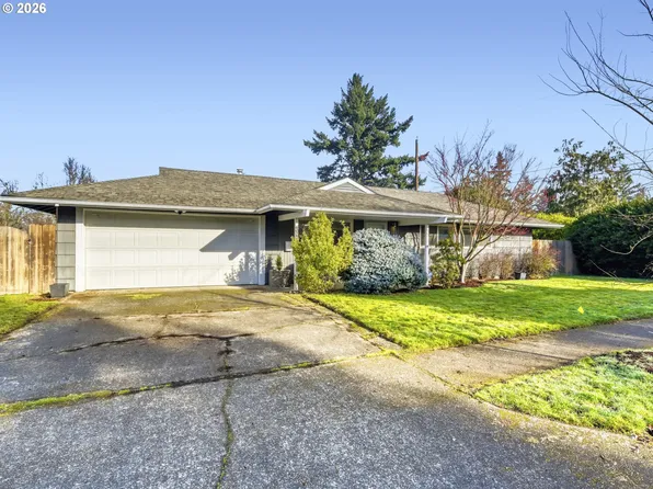 6155 N Hudson St, Portland, OR 97203