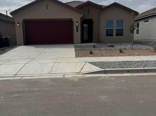 2456 Marble Ave NE, Rio Rancho, NM 87144