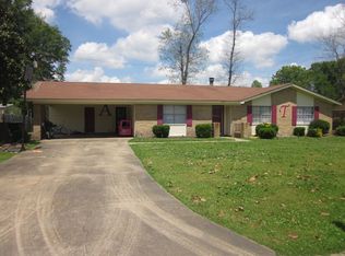 117 Bluebird Dr, Greenwood, MS 38930