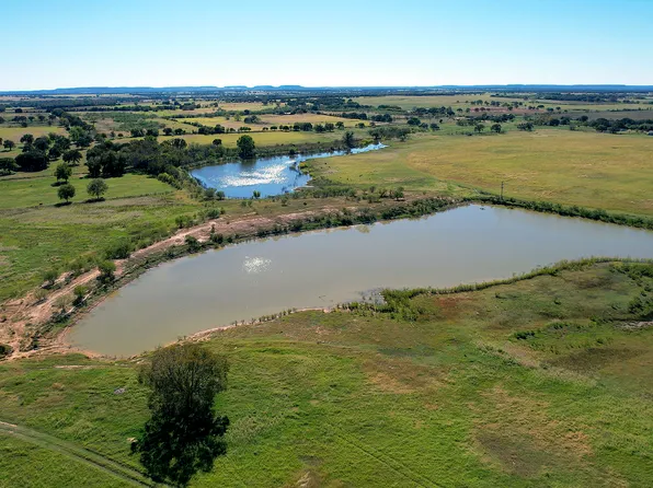 2433 Highway 588, Comanche, TX 76442