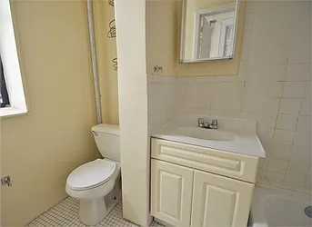 Rented by CITY SKYLINE REALTY INC