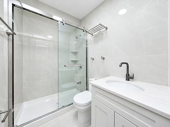 3rd image of 1953 68th St #4