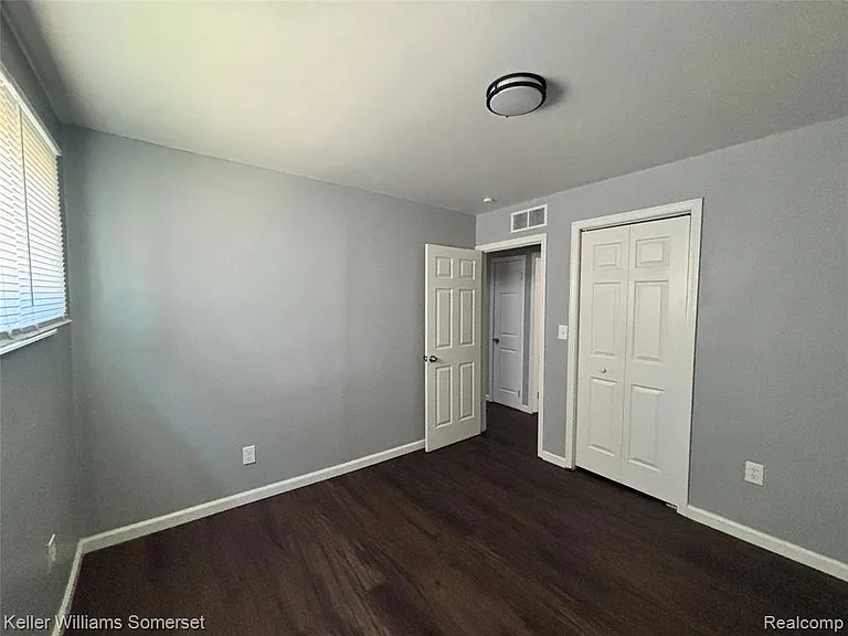 8145 Lozier Ave — Photo 11