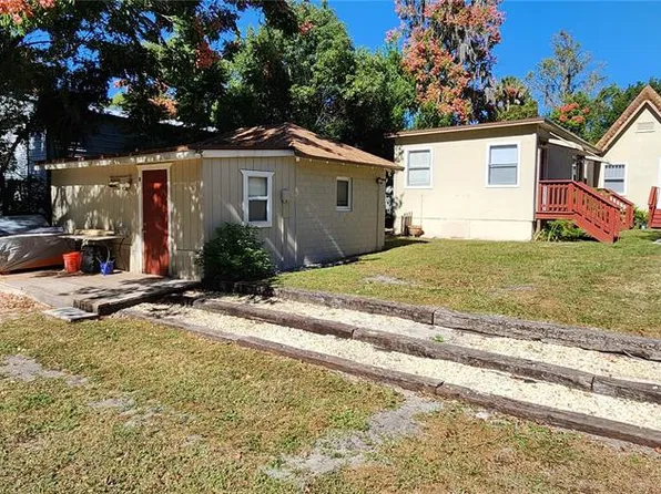 410 W Howry Ave #D, Deland, FL 32720