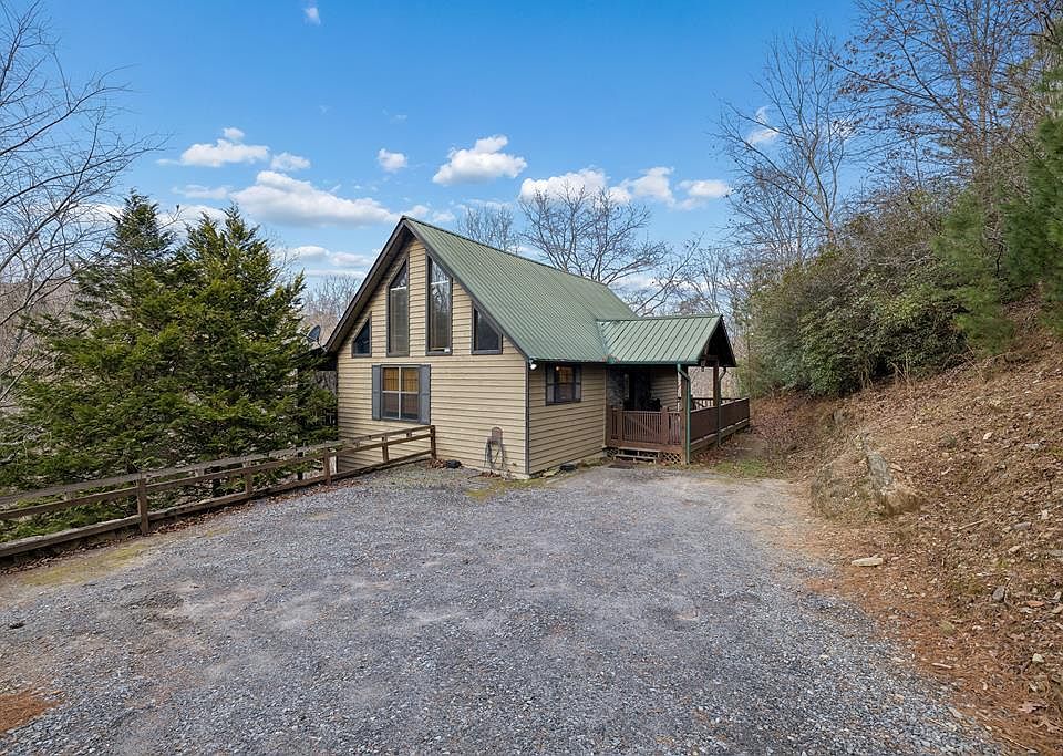 1st image of 101 Moonshine Mountain Rd