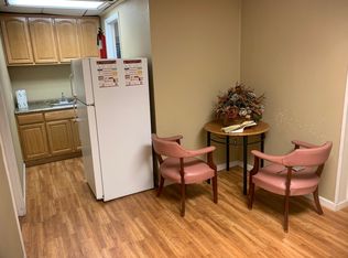 623 Greenbriar Rd, Warner Robins, GA 31093