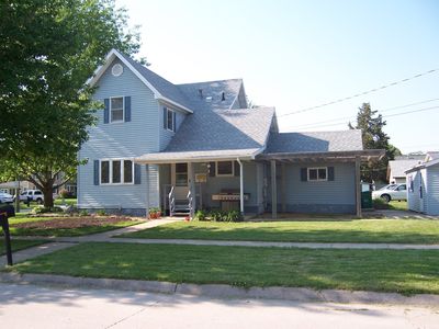 514 6th Ave SW, Independence, IA, 50644