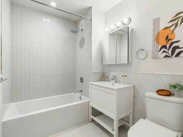 463 West 142nd Street GC image 3 of 7