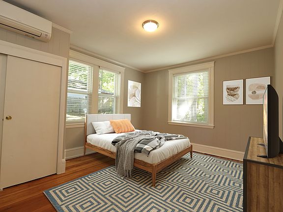 3rd image of 46-48 Vernon St #104