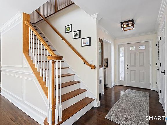 3rd image of 43 Blueberry Hill Road