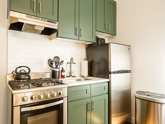 2nd image of 73 Monroe St APT 16