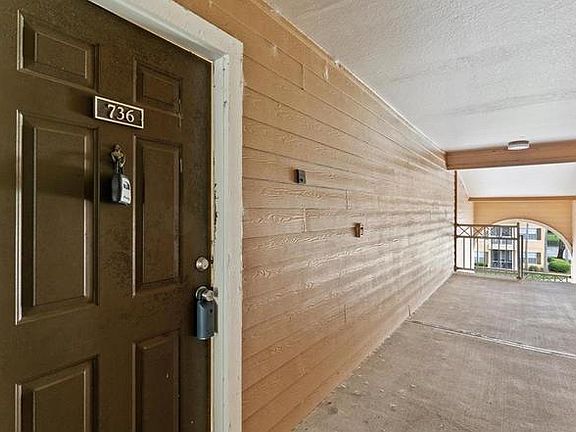 4th image of 5117 City St APT 736