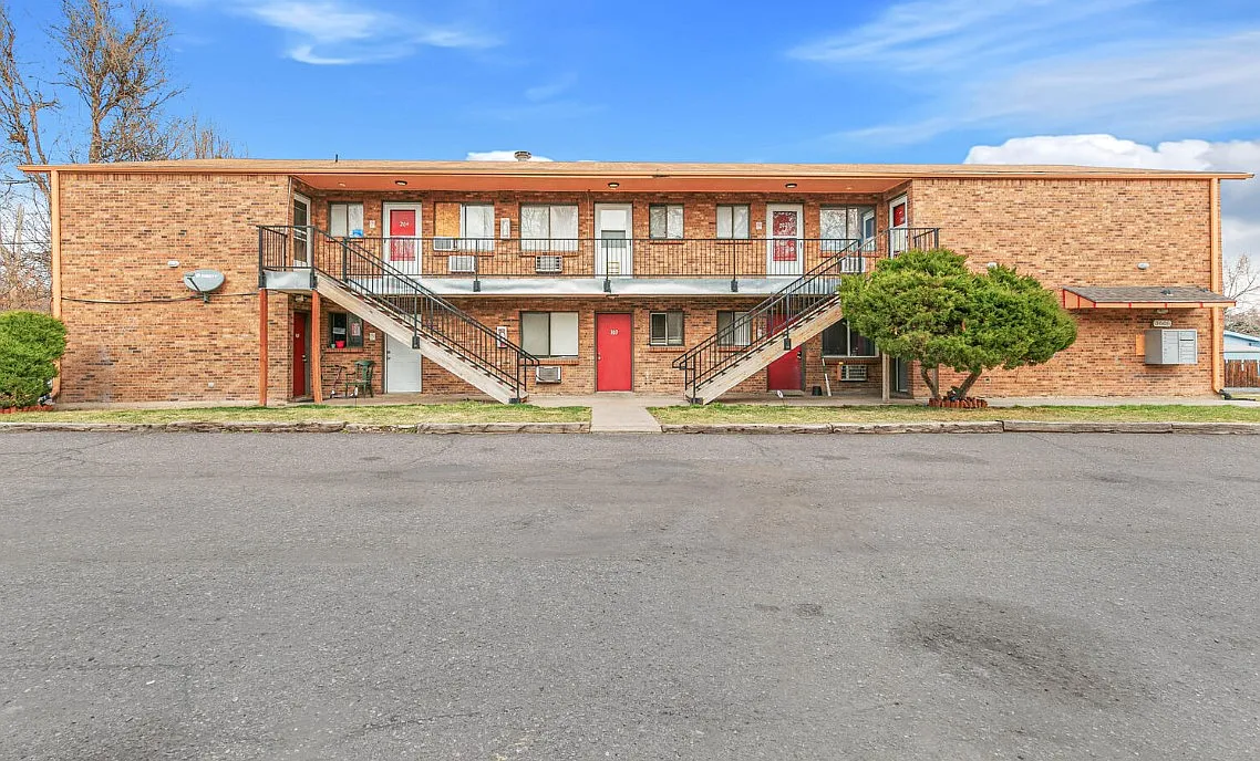 3605-3615 S Knox Ct — Photo 3