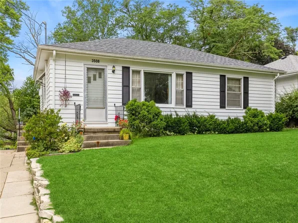 3508 28th St, Des Moines, IA 50310