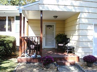 Entry porch