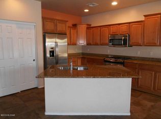 10570 E Blue Pearl Ct, Tucson, AZ 85747