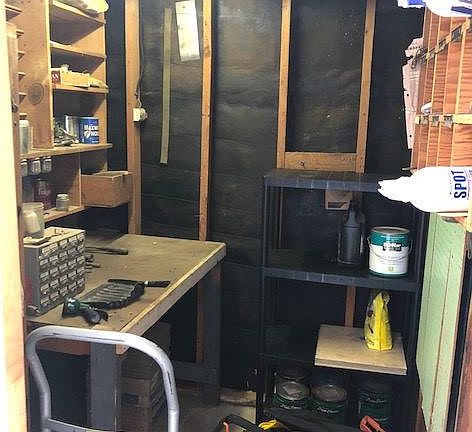 5th image of 3037 E Pinchot Ave