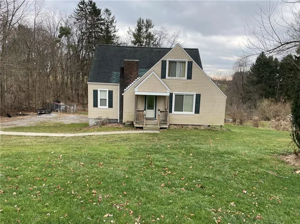 344 Chicora Rd, Butler, PA 16001