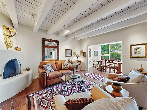 707 E Palace Ave APT 15, Santa Fe, NM 87501