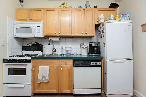 Rented by Emor Management Inc. | media 16