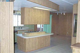 2nd image of 260 Molokai Cir