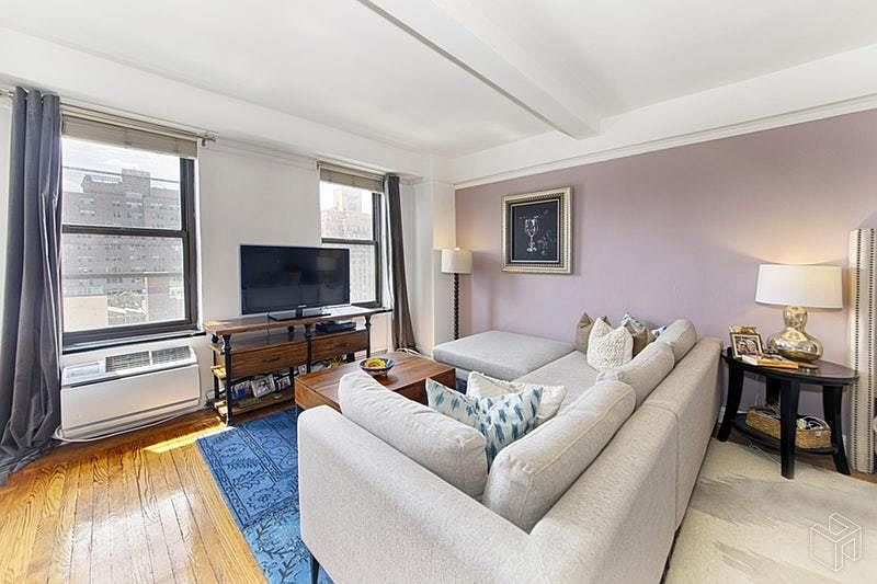 1st image of 101 7th Ave #14D