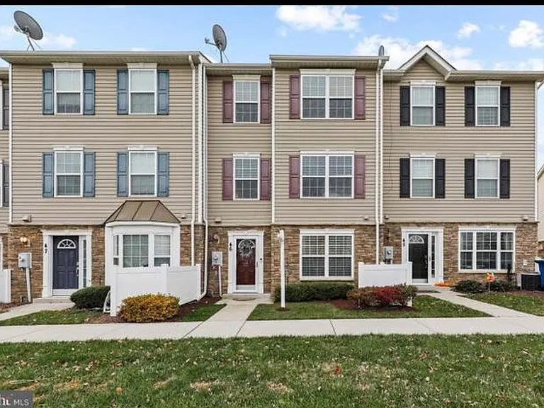 1900 Lennox Dr #46 — Photo 1