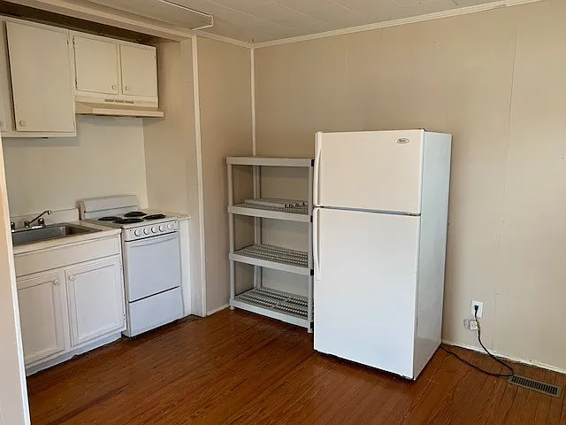 123 W Cranford Ave — Photo 6