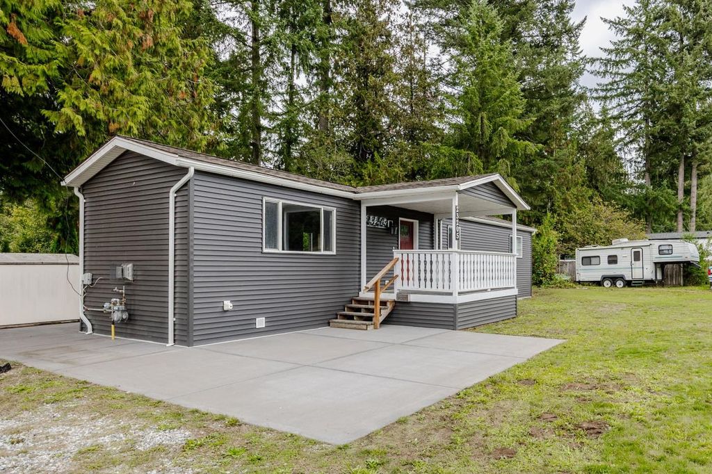 23205 Calvin Cres #5, Maple Ridge, BC - View 2