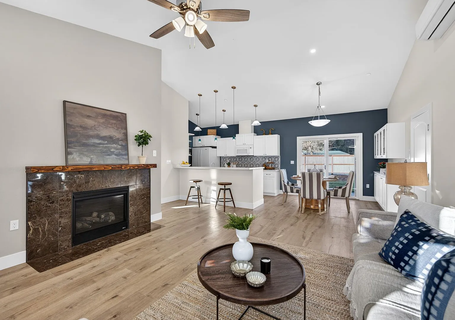 Brand New Construction 3 Bedroom Home Available Now — Photo 3