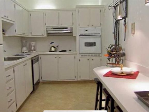2nd image of 4250 Galt Ocean Dr APT 2R