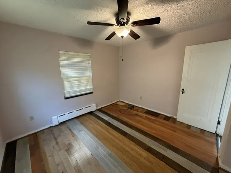 222 Wainwright Ave — Photo 18