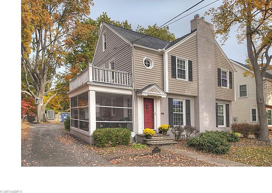 1st image of 20724 Beachwood Dr