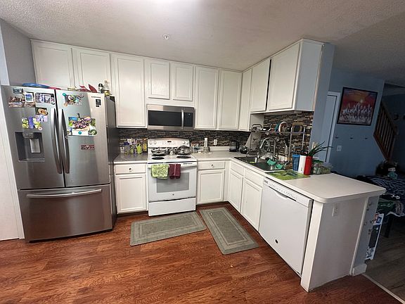 kitchen cabinets and newer appliance