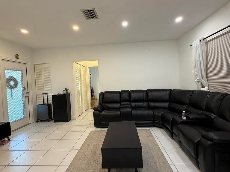 1300 N 17th Ave #206 — Photo 4