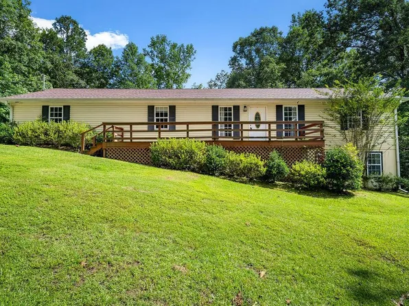 3762 Country Club Rd, Jasper, AL 35503