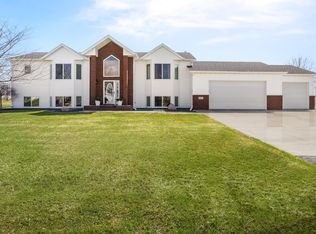 829 Leonards Way, Argusville, ND 58005